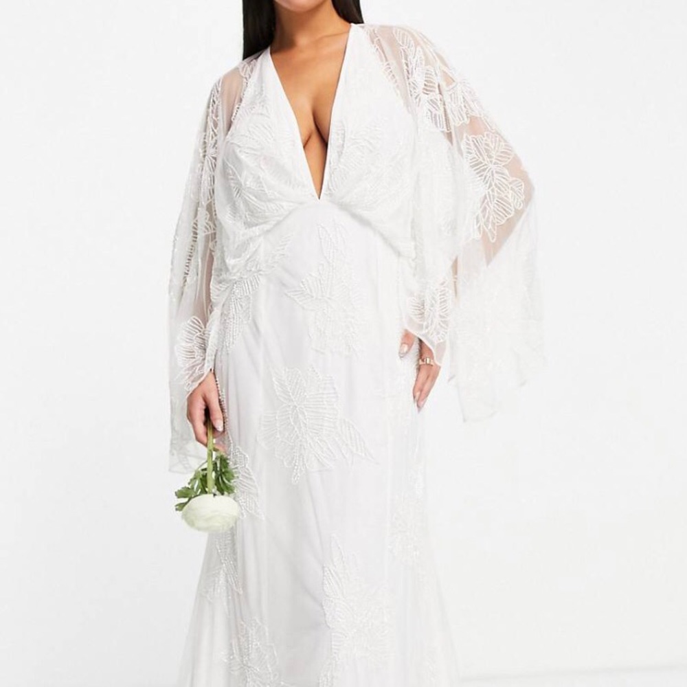 ASOS Wedding Dress Size 8 NWT